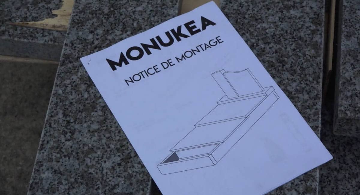 Pierre tombale en kit Monukea
