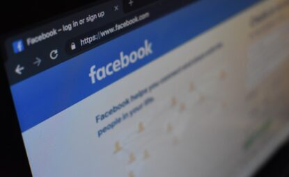 L’intelligence artificielle au secours des familles en deuil sur Facebook