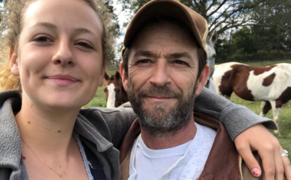 Luke Perry, enterré dans une combinaison de champignons