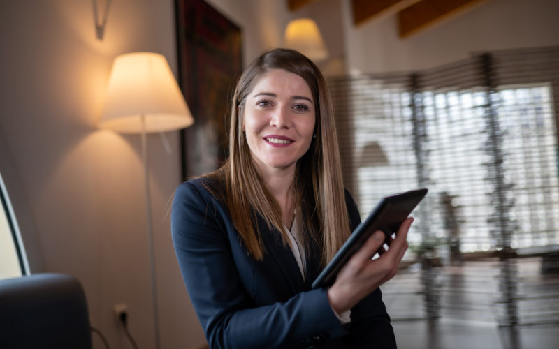 Un taxi pour vous rendre à des obsèques ? Un hôtel vos proches ? Une écoute avec nos psychologiques ? Une aide-ménagère, ou un service de repas à domicile ? Pour traverser le deuil, Pech Bleu la conciergerie répond à tous vos besoins.