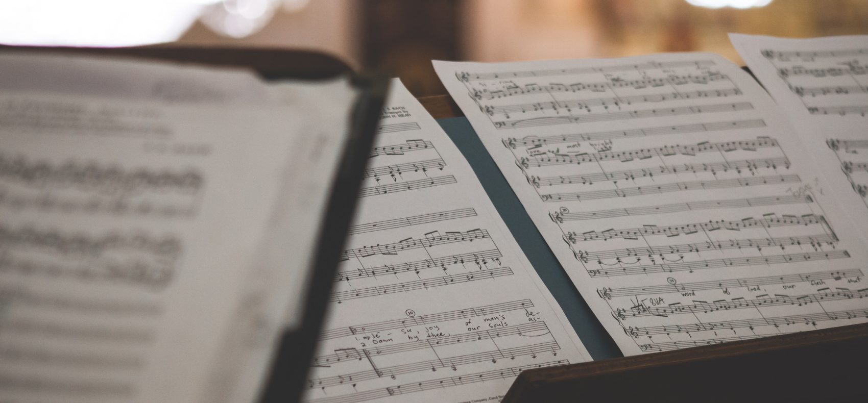 Partition de musique pour un enterrement à l'église
