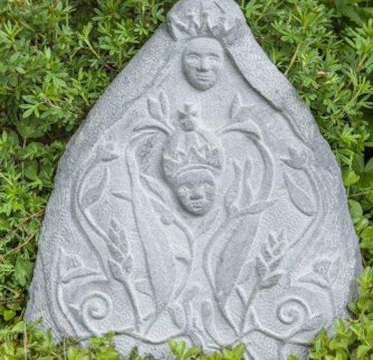 Monument funéraire taillé sur-mesure
