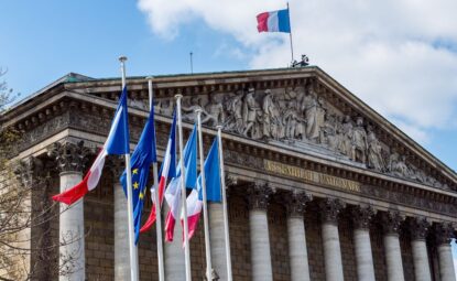 Congé décès enfant : les députés votent pour l’allongement du congé à 12 jours