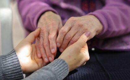 Le deuil chez les proches aidants, un deuil comme les autres ?