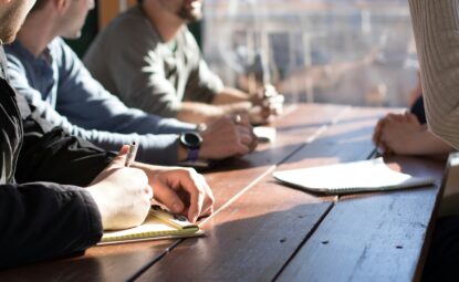 Formation deuil : pourquoi se former en tant que professionnel ?
